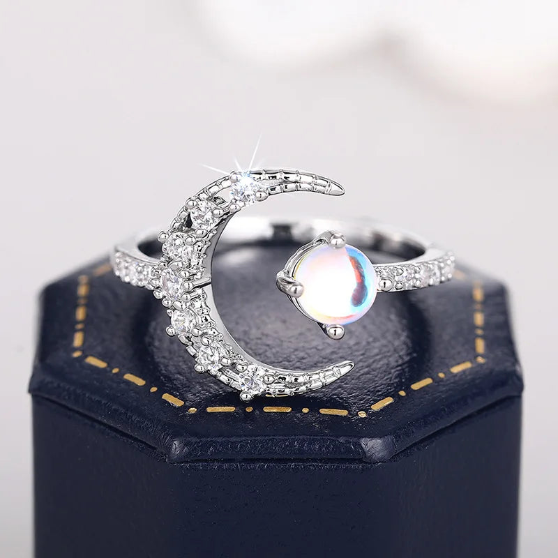 T0524 Moonstone Ring Women'S Natural Gemstone round Prong Setting Engagement Fashion Rings